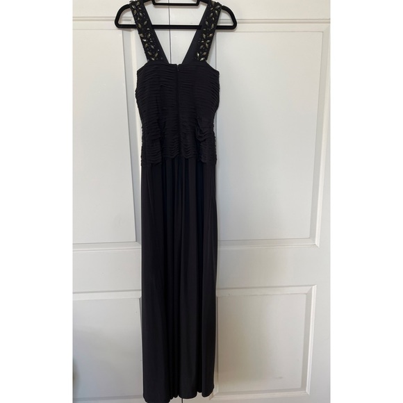 Tadashi SHOJI BLACK EMBELLISHED FORMAL EVENING GOWN.  NWT. SIZE M - Picture 1 of 7